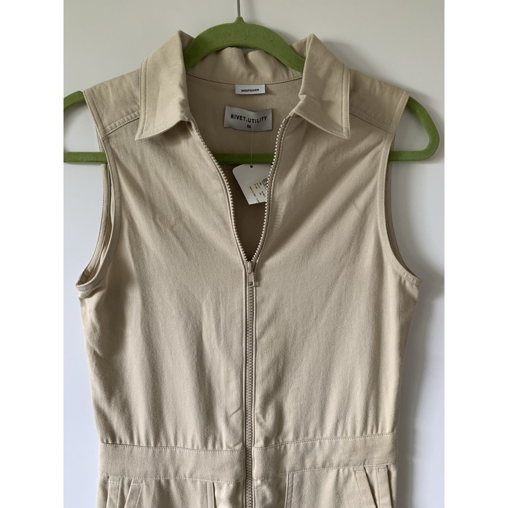 NWT Rivet Utility Westsider Jumpsuit, Sleeveless, Beige Light Khaki, Size XS - Picture 2 of 12